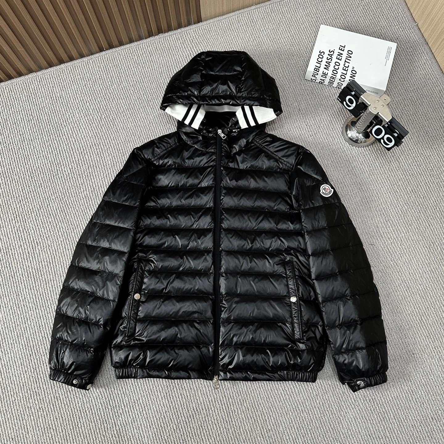 wg.luxury-- 7o9385r Down jacket duck down 2colour item:E-F501J1029-2H